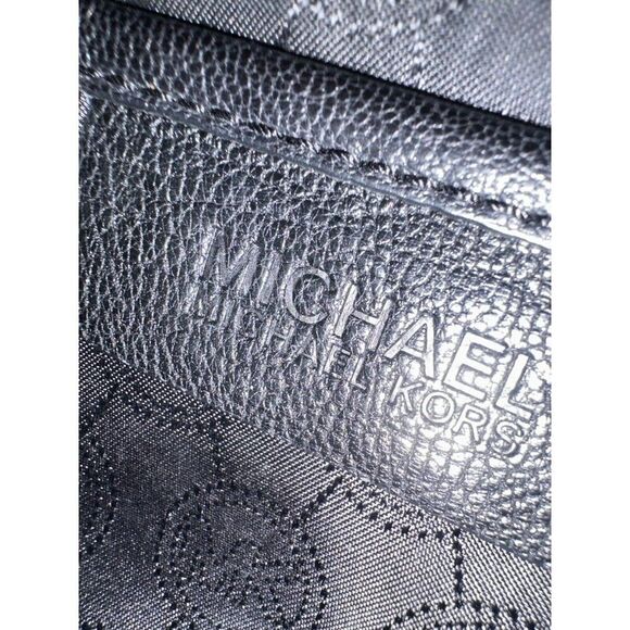 Michael Kors Ava Black Leather Handbag Crossbody Gold Hardware - Picture 4 of 9